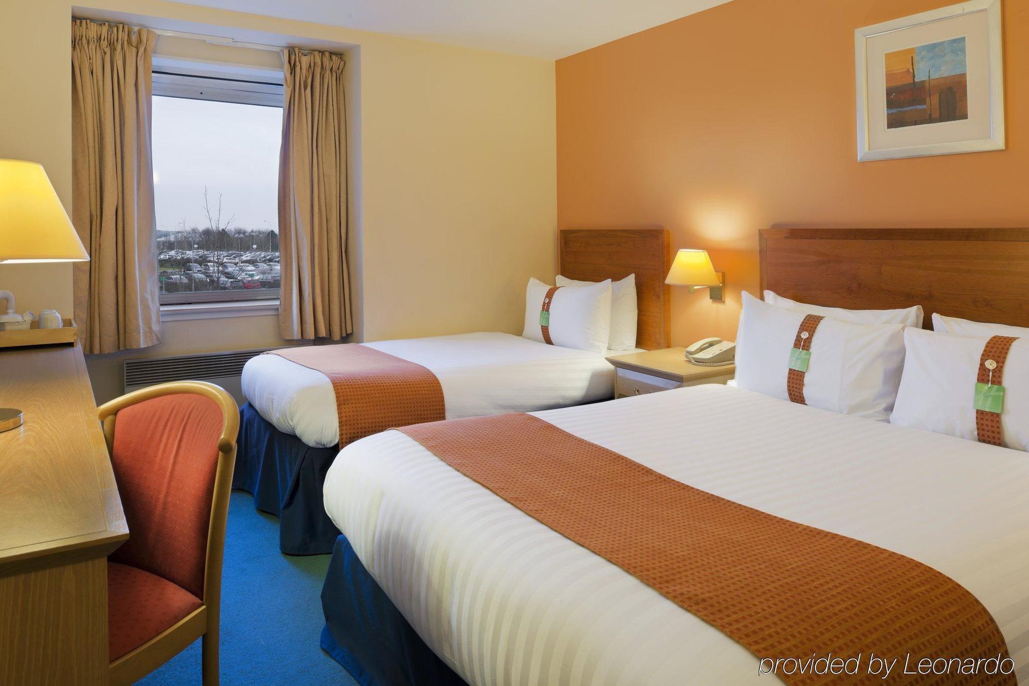 Holiday Inn Express Aberdeen - Bridge Of Don Bagian luar foto