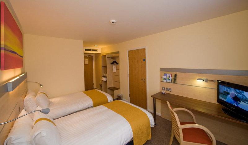 Holiday Inn Express Aberdeen - Bridge Of Don Ruang foto